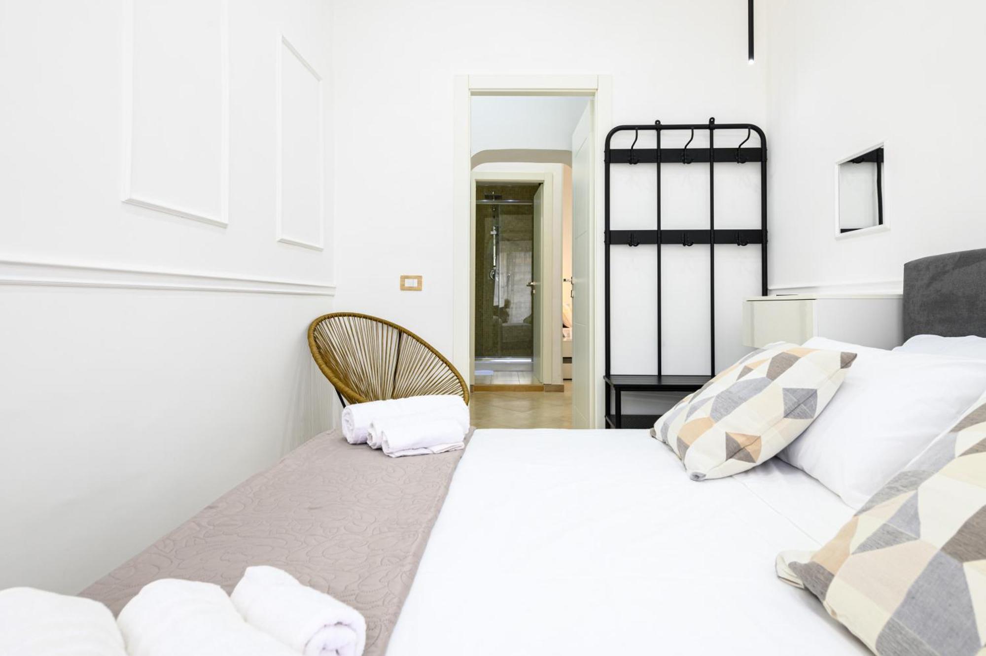 Giordano Suite Center Naples Exterior photo
