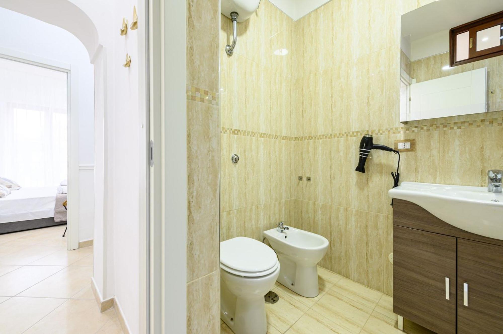 Giordano Suite Center Naples Exterior photo