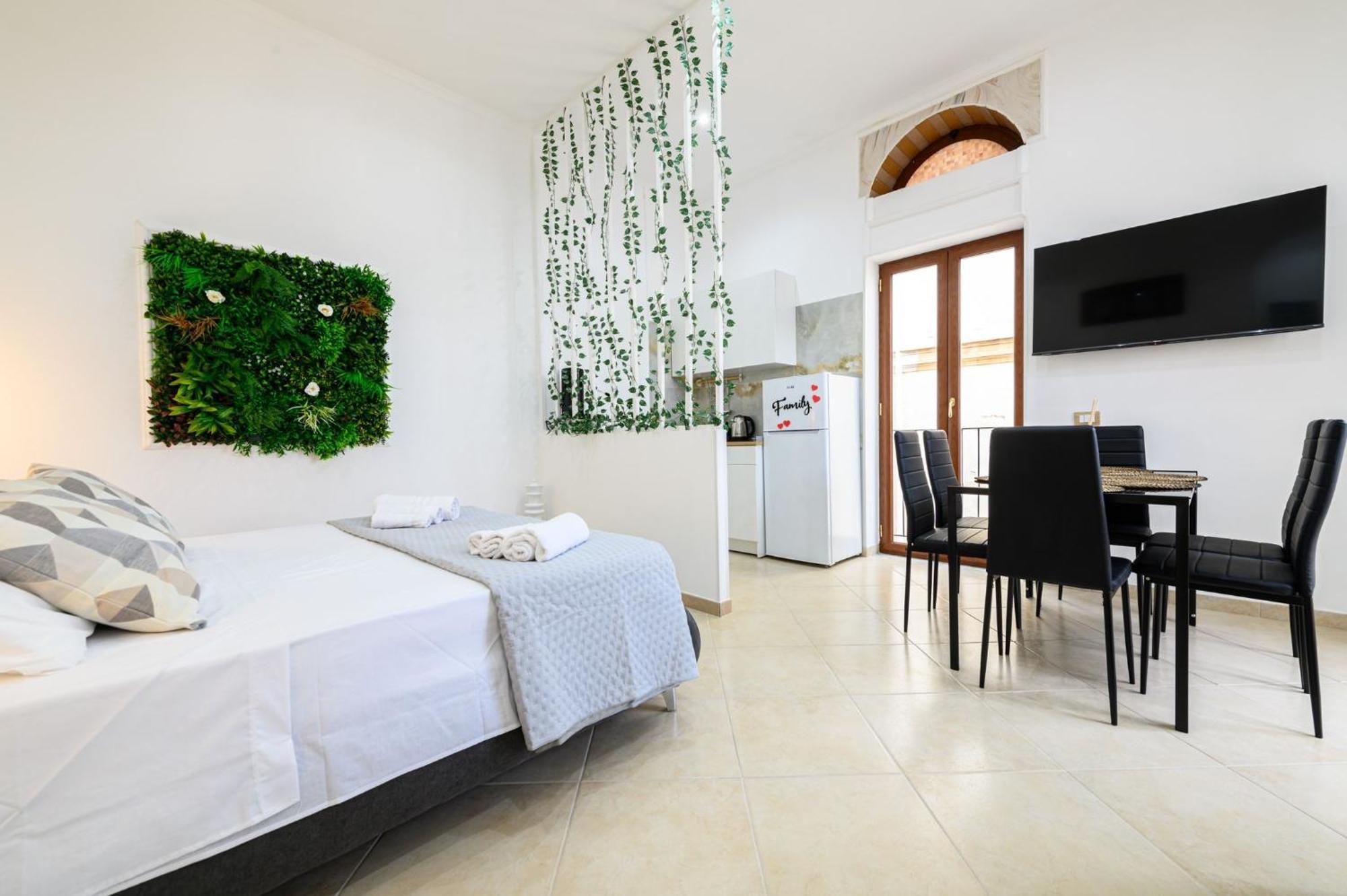 Giordano Suite Center Naples Exterior photo