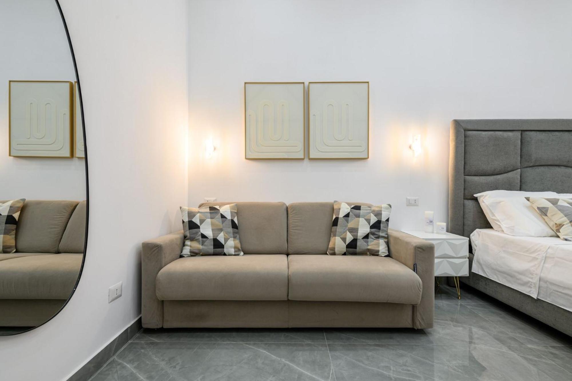 Giordano Suite Center Naples Exterior photo
